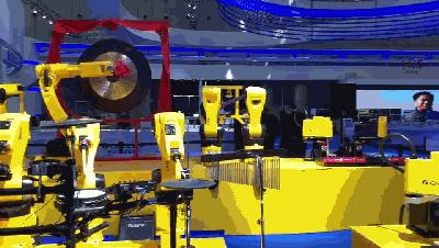 没想到，珠洽会上的机器人“样样精通”！看完觉得自己快失业了