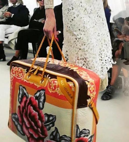 巴黎世家七夕土味广告,巴黎世家的七夕广告真的土爆了吗