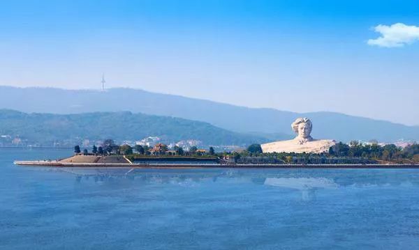 专家解读长沙房价较低,深度解析长沙富人区