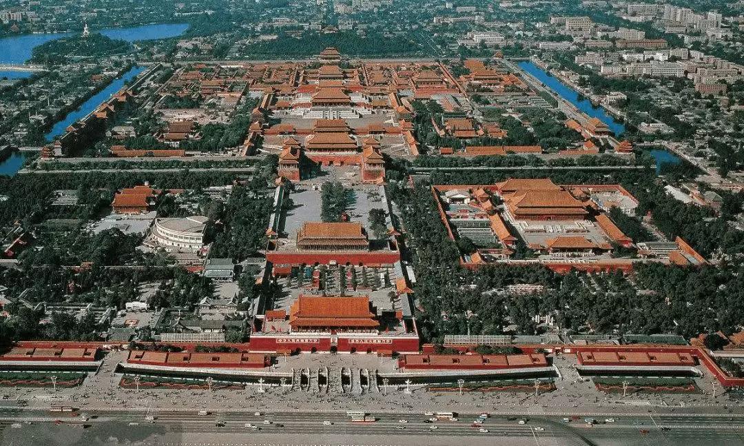 世界上最奢华的宫殿是什么宫殿,世界上现存最大最完整的木质宫殿