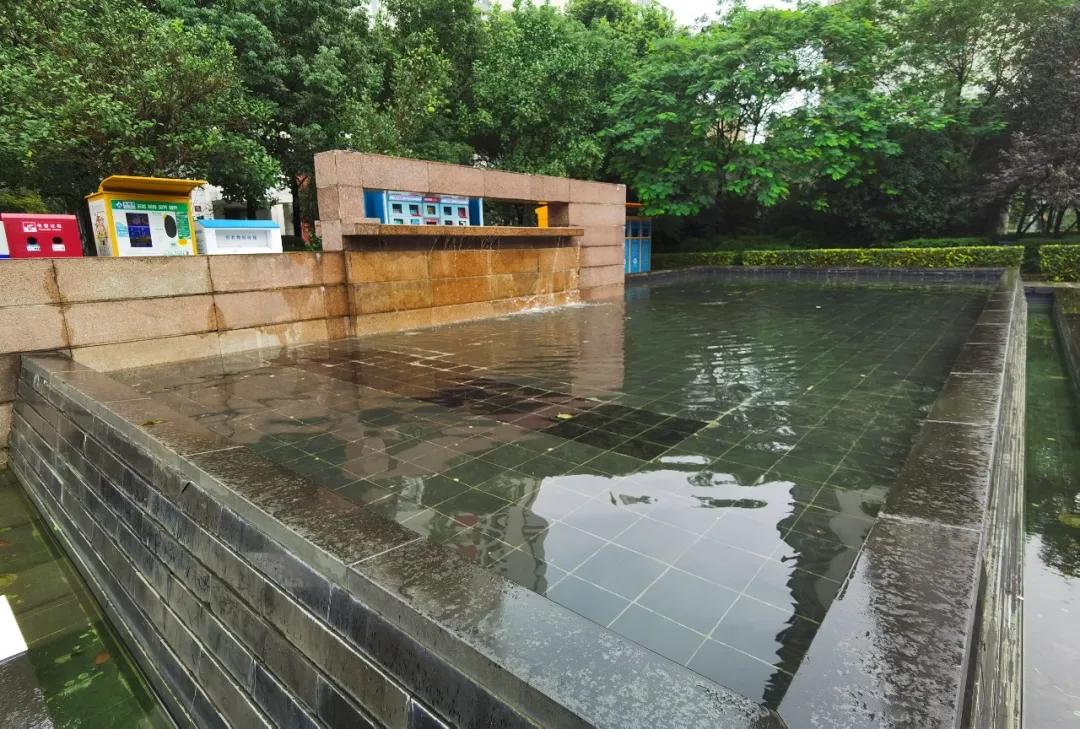 今天,我要好好夸下无锡这个学区房的物业