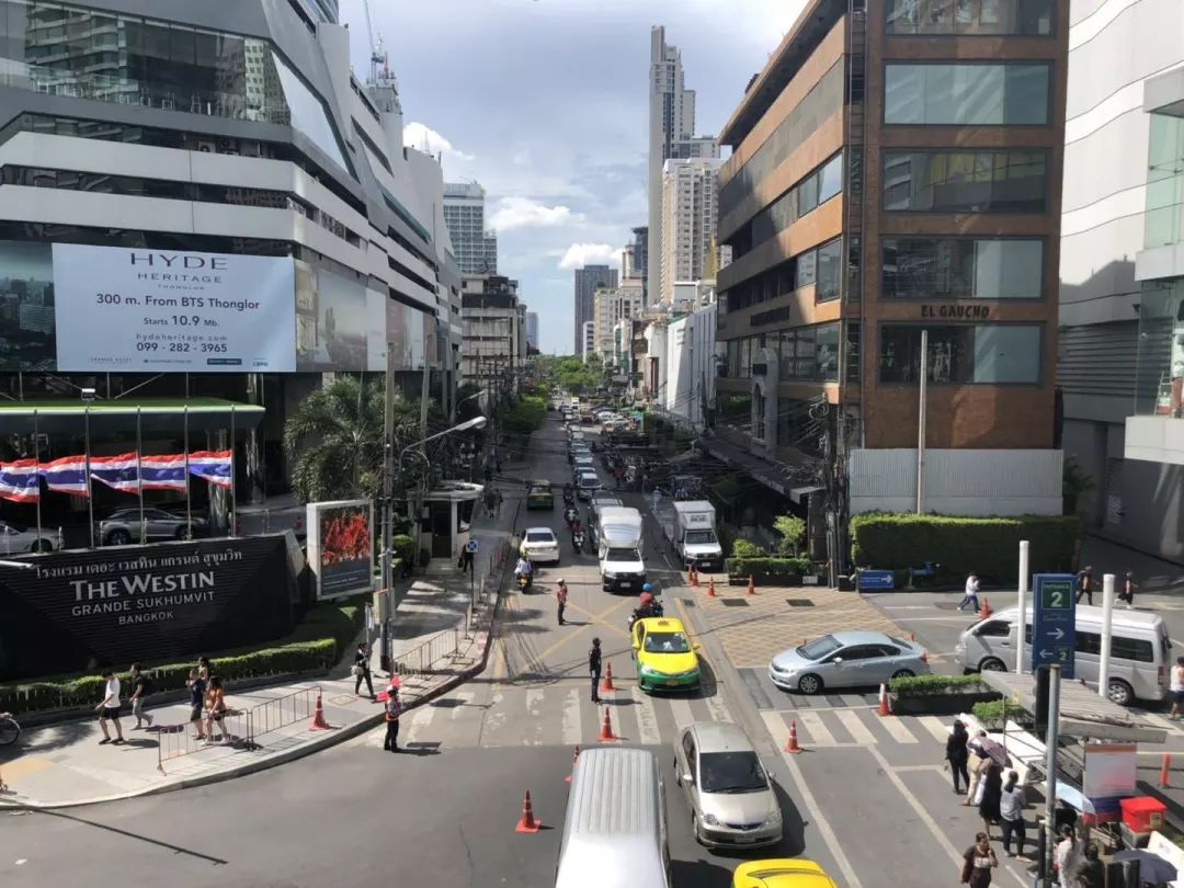 为什么泰国不能开夜车,在泰国开车的体验