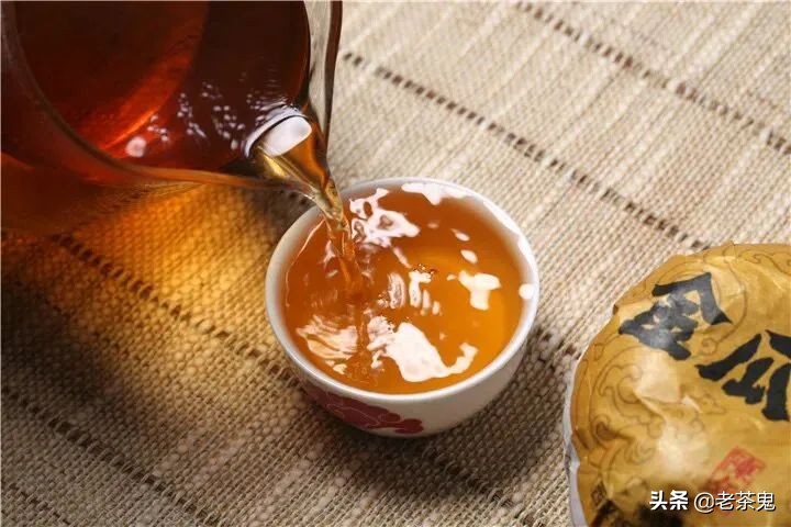 老茶还是新茶好,老茶还是新茶容易看出来吗