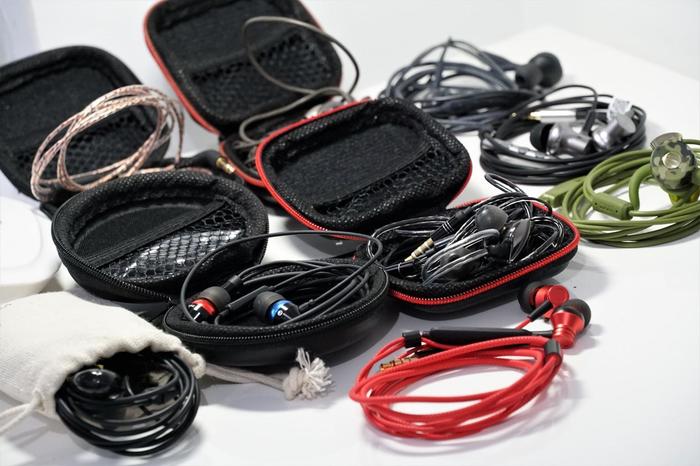 是菜鸡还是战斗机？揭秘在中国爆卖的百元级耳塞们的真面目！