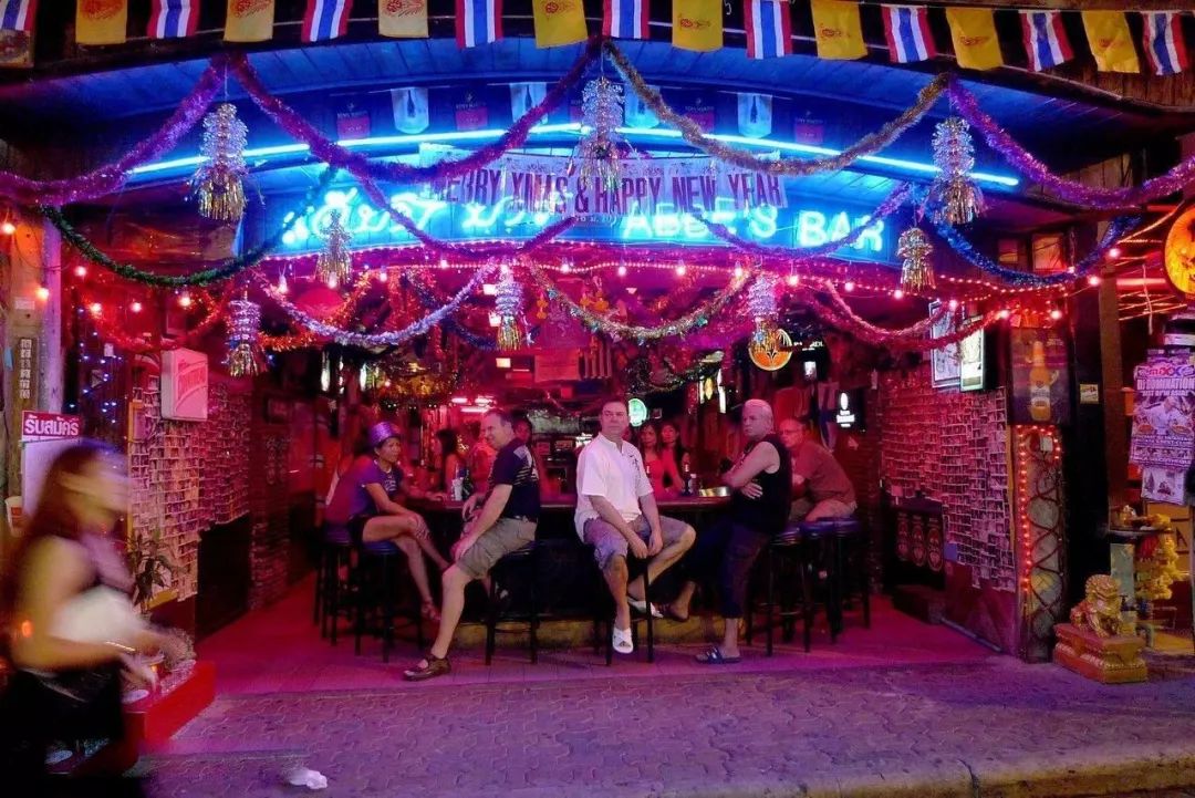 去泰国为什么不能去酒吧二楼,泰国酒吧的二楼为什么不能上