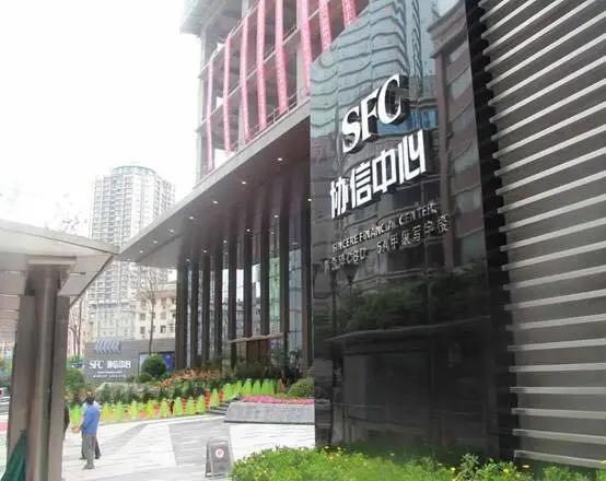 重庆解放碑有免费停车位吗,重庆渝中哪里停车免费