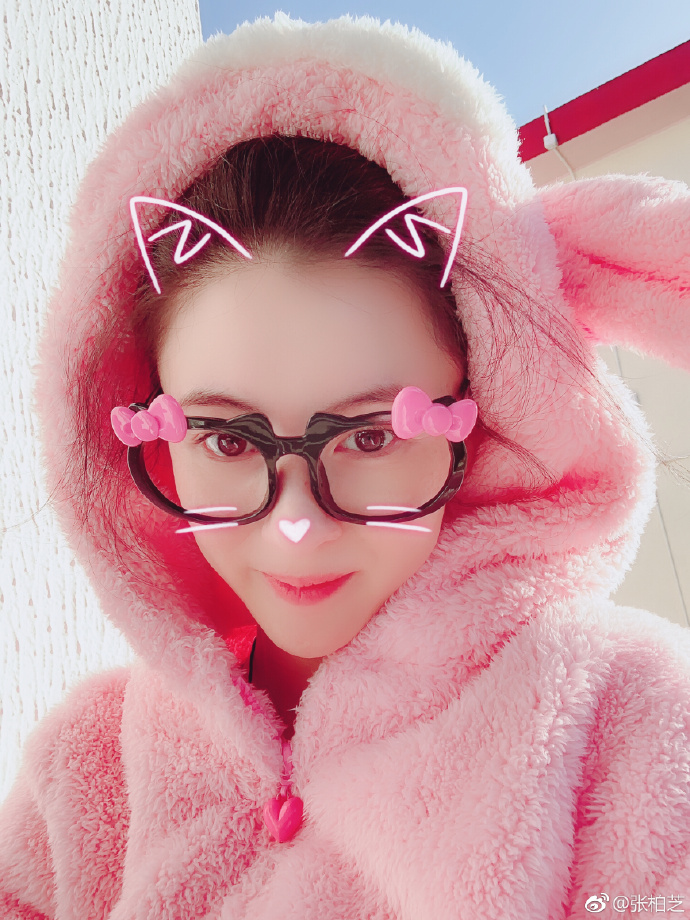 张柏芝生三胎后依然宛若少女,明星是怎么坐月子的?