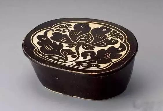 古代人为什么睡那么硬的瓷枕,古人睡觉真的都用瓷枕吗