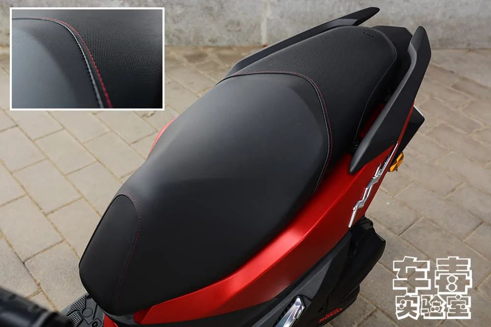 五羊本田踏板车nx125测评,本田nx125和豪爵uy125哪个动力好