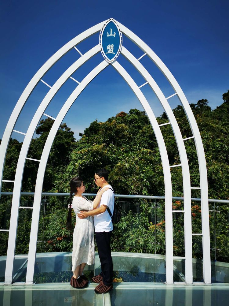 三亚冲浪旅行攻略,去三亚旅游看海