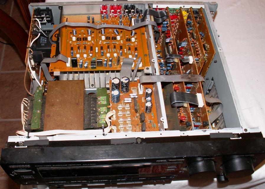 修一台建伍高端功放内部线路不亚于一台黑白电视机