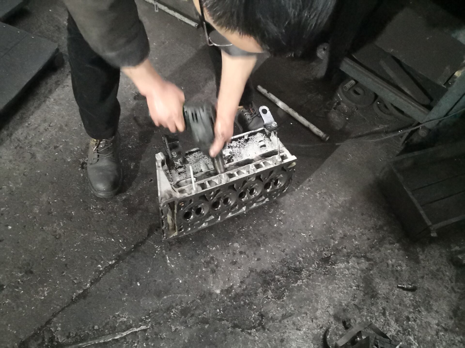 2020奥迪q3烧机油吗,奥迪q3烧机油彻底修复