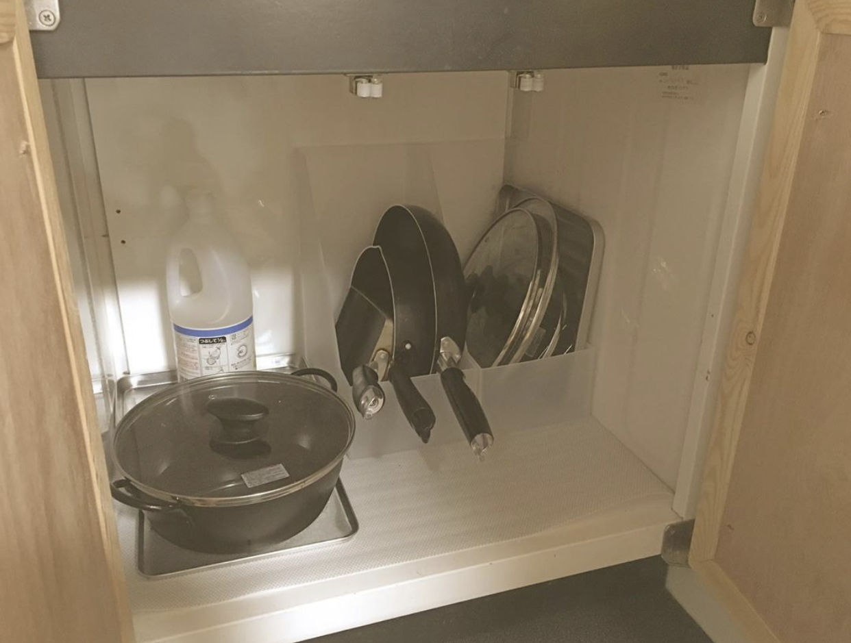 厨房锅具收纳墙上,厨房锅具收纳整理神器