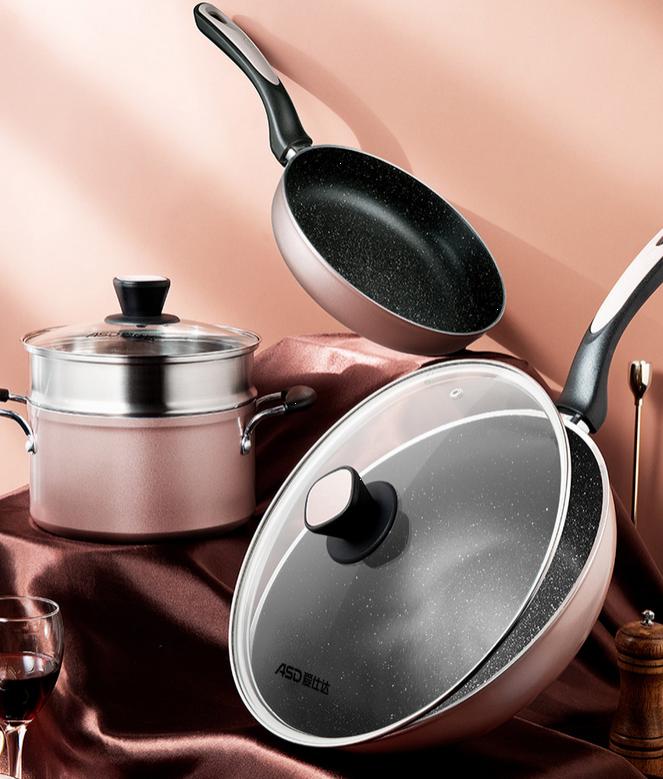 别闹了,康康真正的名媛在用什么