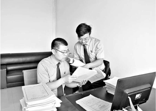 外挂公司靠什么盈利,通过外挂盈利为什么犯法