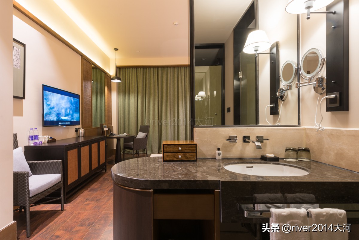 洛阳白云山风景区山顶住宿多少钱,洛阳白云山山上酒店住一晚多少钱