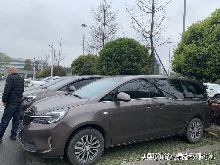租车租大通g10还是别克gl8好,成都别克gl8商务车出租