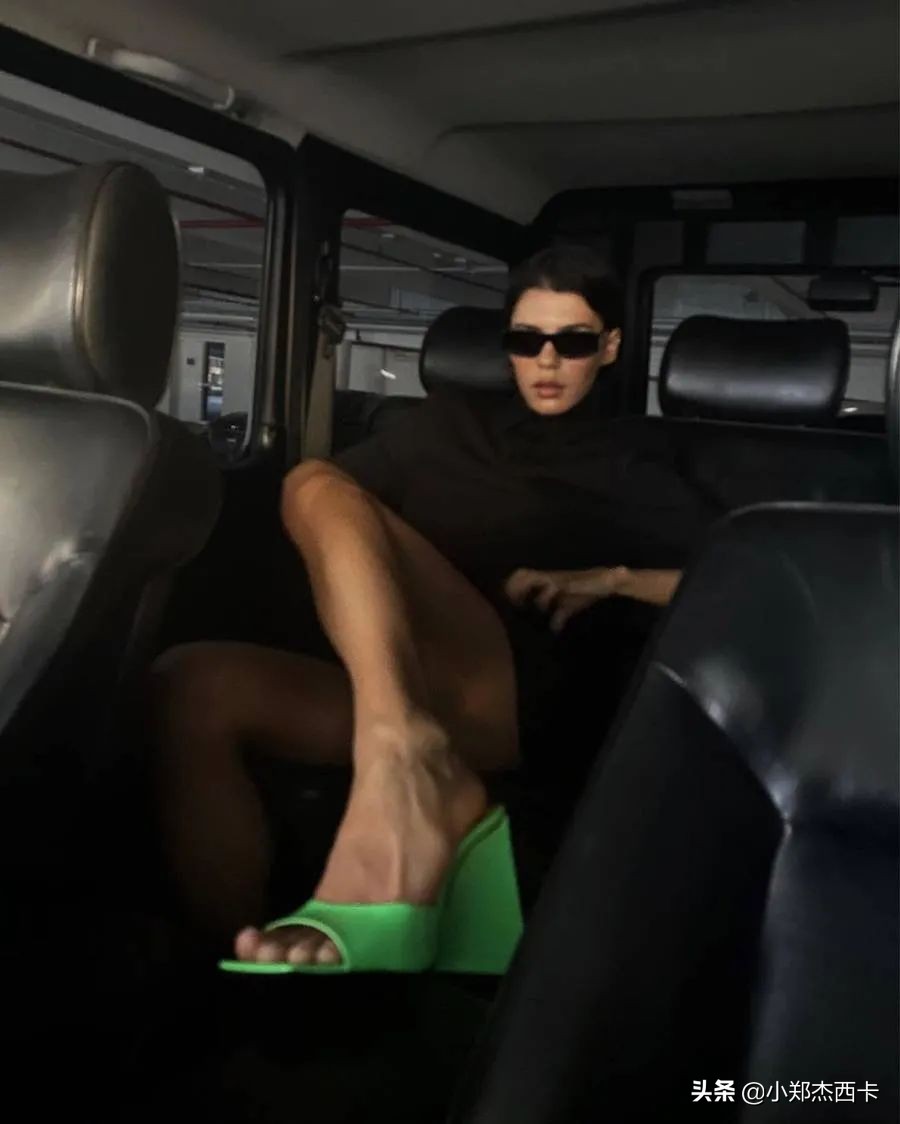 全世界最后一件被我拿下！我已经被这个卖到断货的颜色*脑洗**了…