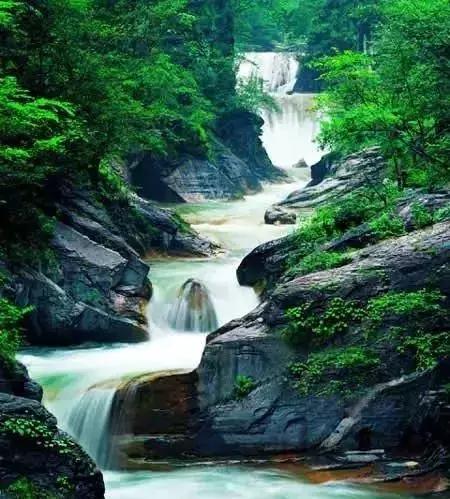 去清远漂流视频,去清远漂流哪个比较好玩