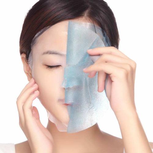 如何给肌肤深层补水,给肌肤强效补水