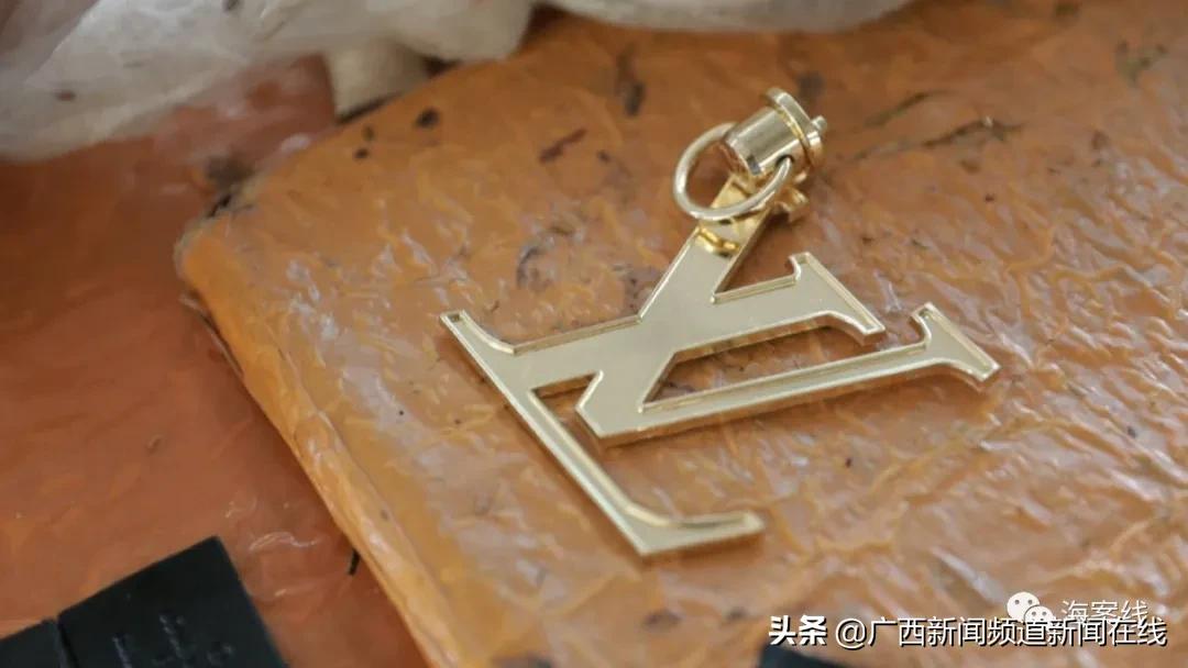 lv包在中国有生产工厂吗,lv包厂货