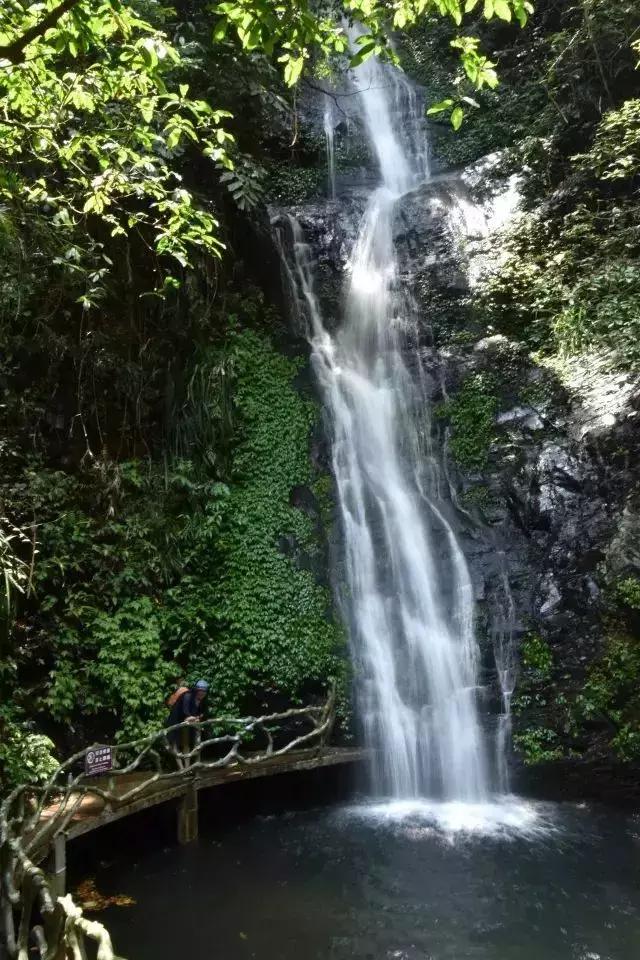 柳州到九寨沟自驾游攻略路线图,从广西柳州去九寨沟路过哪些景区