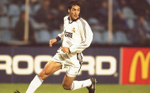 天下足球惊艳文案,天下足球十年经典文案