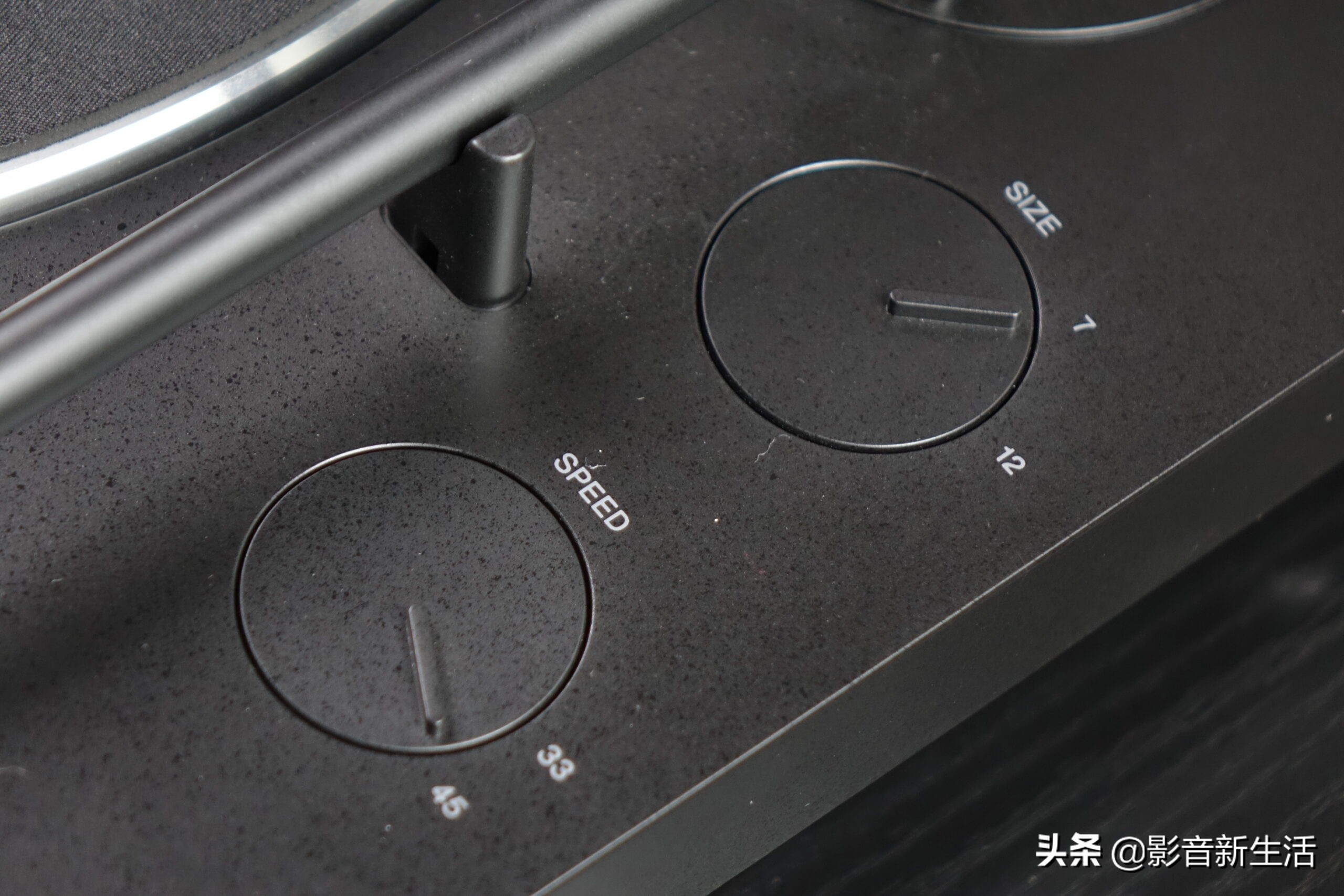 “摆脱繁琐的连接”SonyPS-LX310BT黑胶唱片机