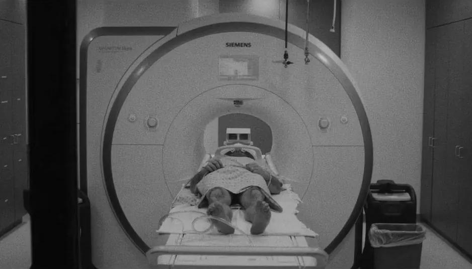 艾滋病病毒历史纪录片,艾滋病事件2002