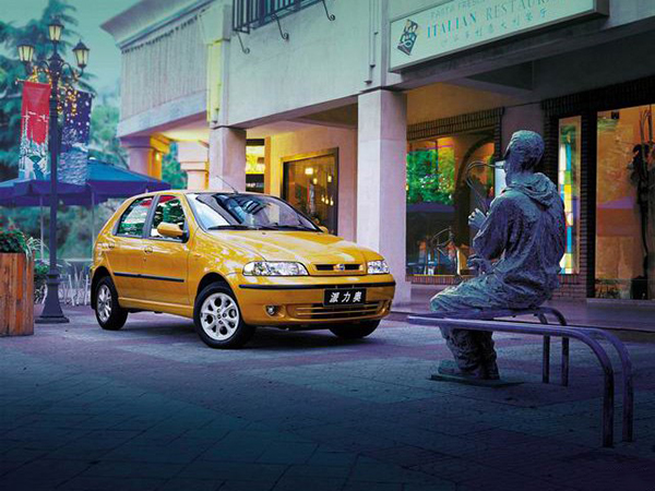 菲亚特派力奥舒马赫,菲亚特派力奥广告舒马赫