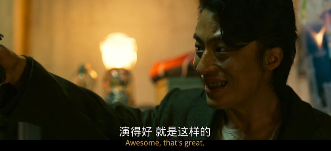 坚持看一部很烂的电影,简直烂到不能再烂的电影