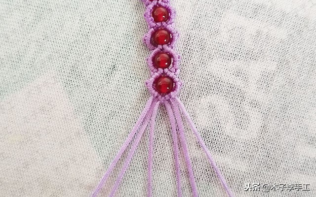 心形手链编法图解视频,手工串珠心形笔筒图解大全