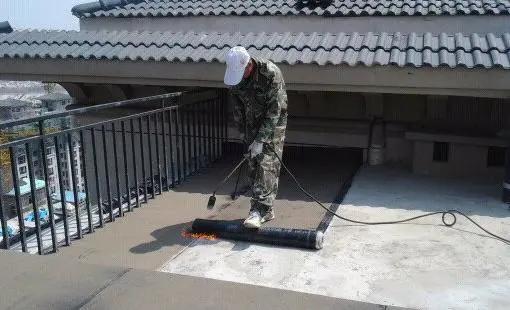 顶楼缺点及装修注意事项,顶楼有哪些优点和缺点