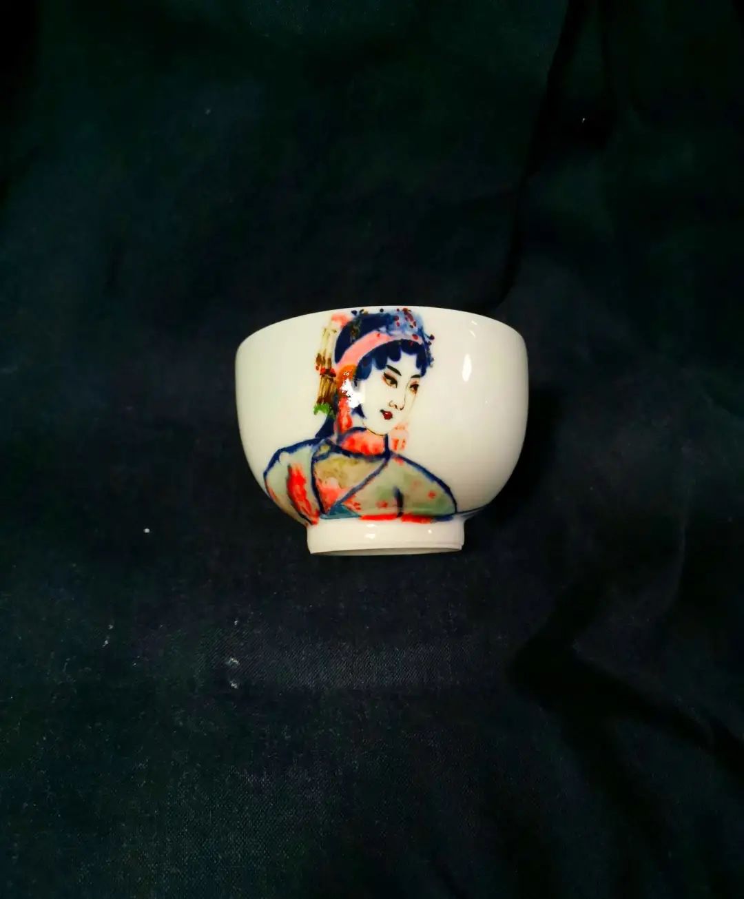 景德镇陶瓷水杯价格表,景德镇杯子轻还是重