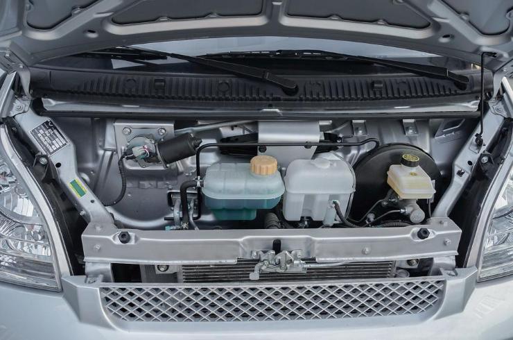 五菱荣光最新5座空间图片,五菱荣光测评2023款