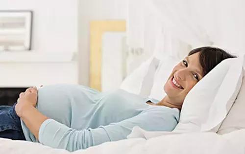 停经后乳房怎样保养才丰满有弹性,乳房怎么保养最简单方法