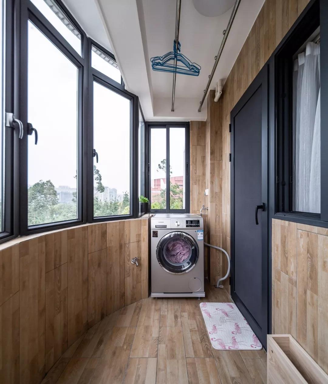 客厅玄关放冰箱的设计,客厅放嵌入式冰箱怎么设计