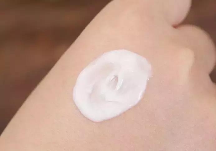 有没有比较平价的抗衰老产品推荐,40-50岁平价护肤品抗衰老祛斑去黄