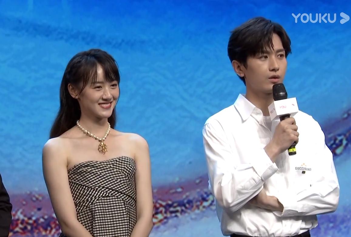 琉璃成毅袁冰妍云歌会,成毅与袁冰妍综艺避嫌