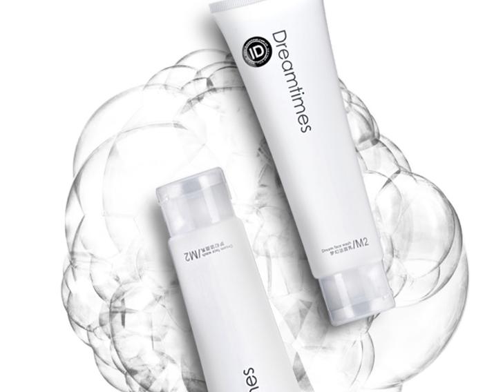 什么样的洗面奶对任何肌肤都好用,什么洗面奶控油最有效补水