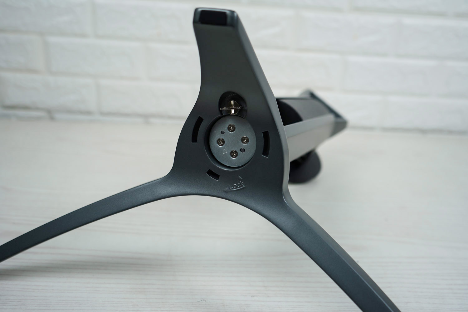 aocag273qcx显示器为什么这么贵,aoc爱攻g273评测