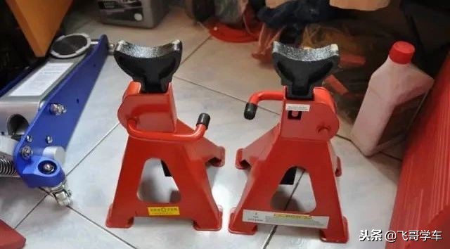 ea2111.6自吸正时皮带更换视频,发动机正时皮带的更换步骤