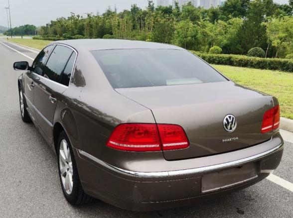 辉腾十年二手车,10年大众辉腾柴油二手价格