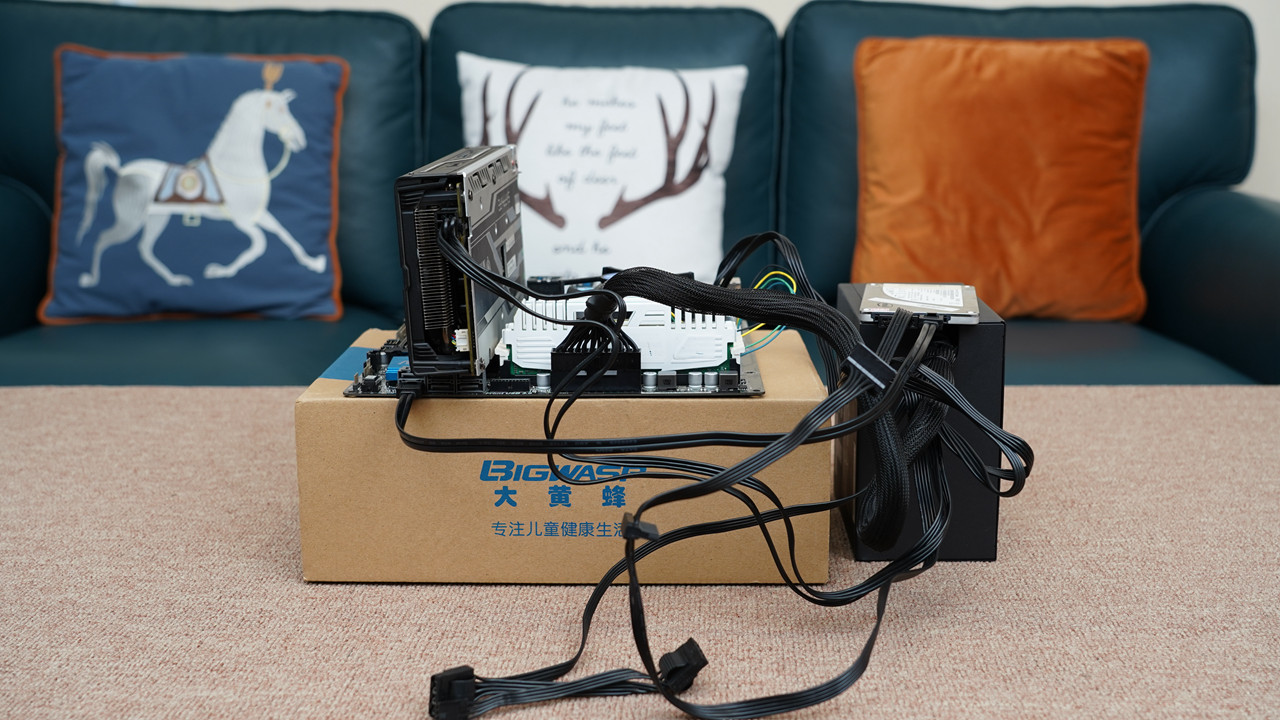 家境贫寒买电脑多少钱合适,家境没有钱推荐平板电脑