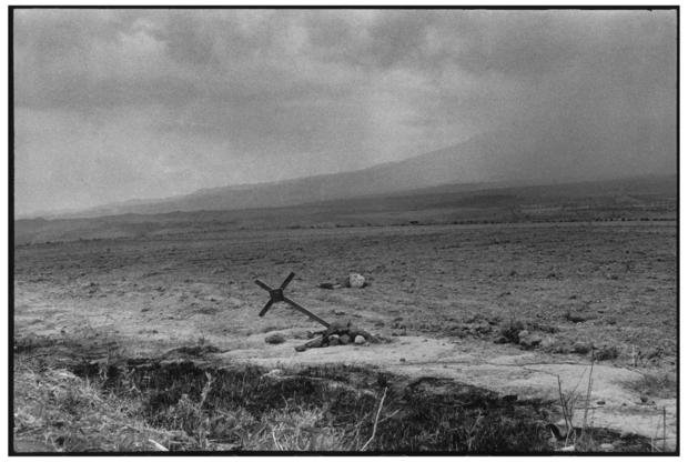 布列松摄影艺术书,布列松经典摄影作品解读