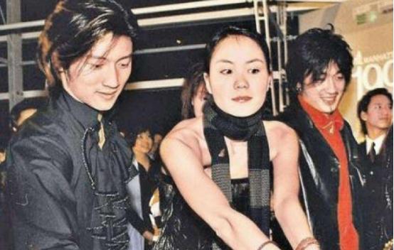 谢霆锋最迷恋王菲的照片,谢霆锋对王菲执迷不悟