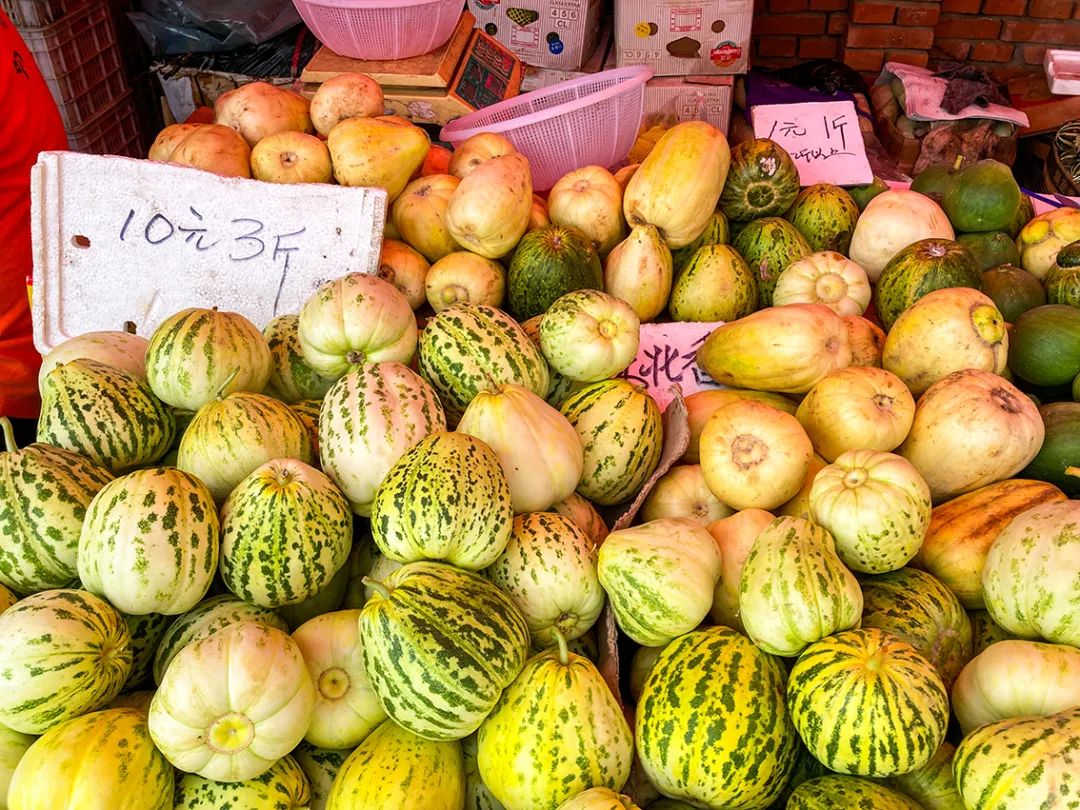 不错挺便宜的早市,附近比较旺的早市