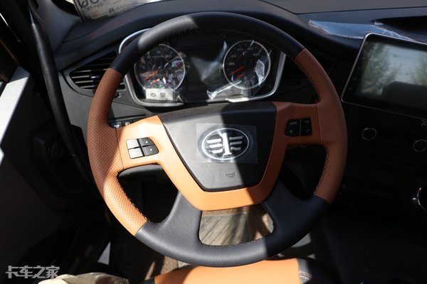 560马力国六车型,560马力国六自动挡牵引车