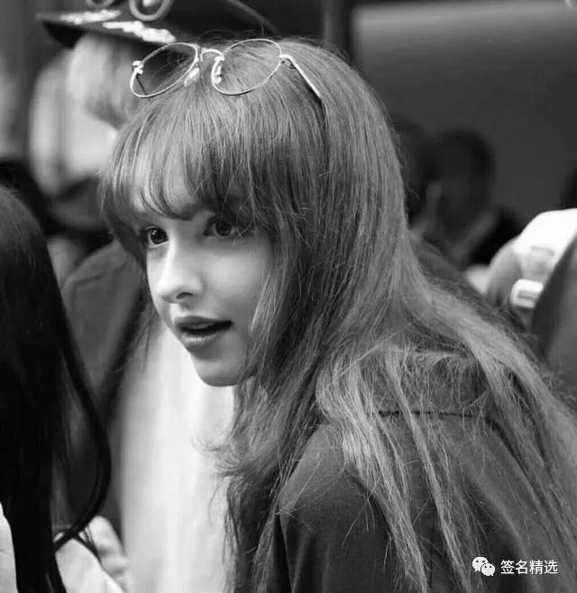 朋友圈爱发的句子简短霸气,90句朋友圈霸气心情说说