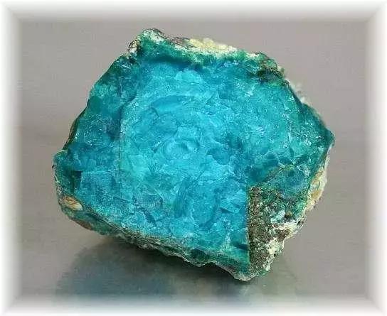 史上最全珠宝玉石图鉴,十二种玉石的鉴别方法